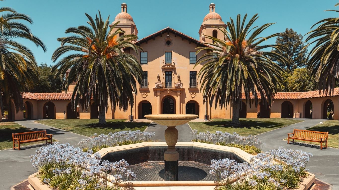 exploring-the-depths-of-stanford-university-a-comprehensive-journey